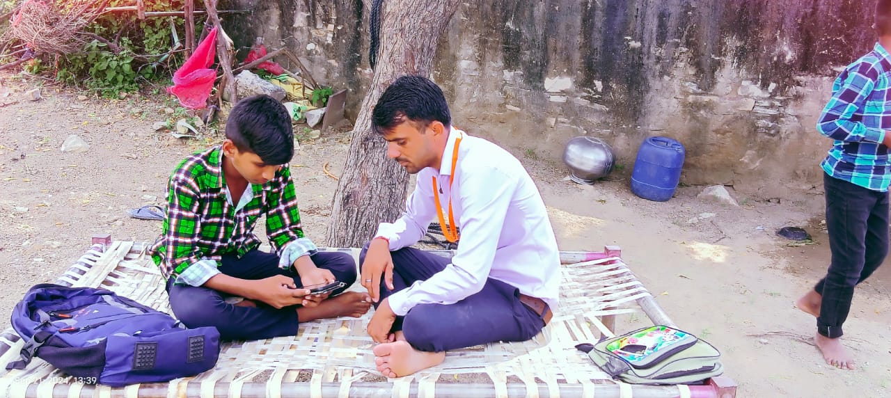 Conducting Mind Spark classes with children in the community